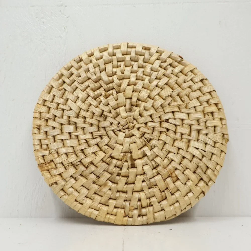 Vintage Rattan Whicker Thistle Natural Fiber 6in Diameter Trivet Coaster Set